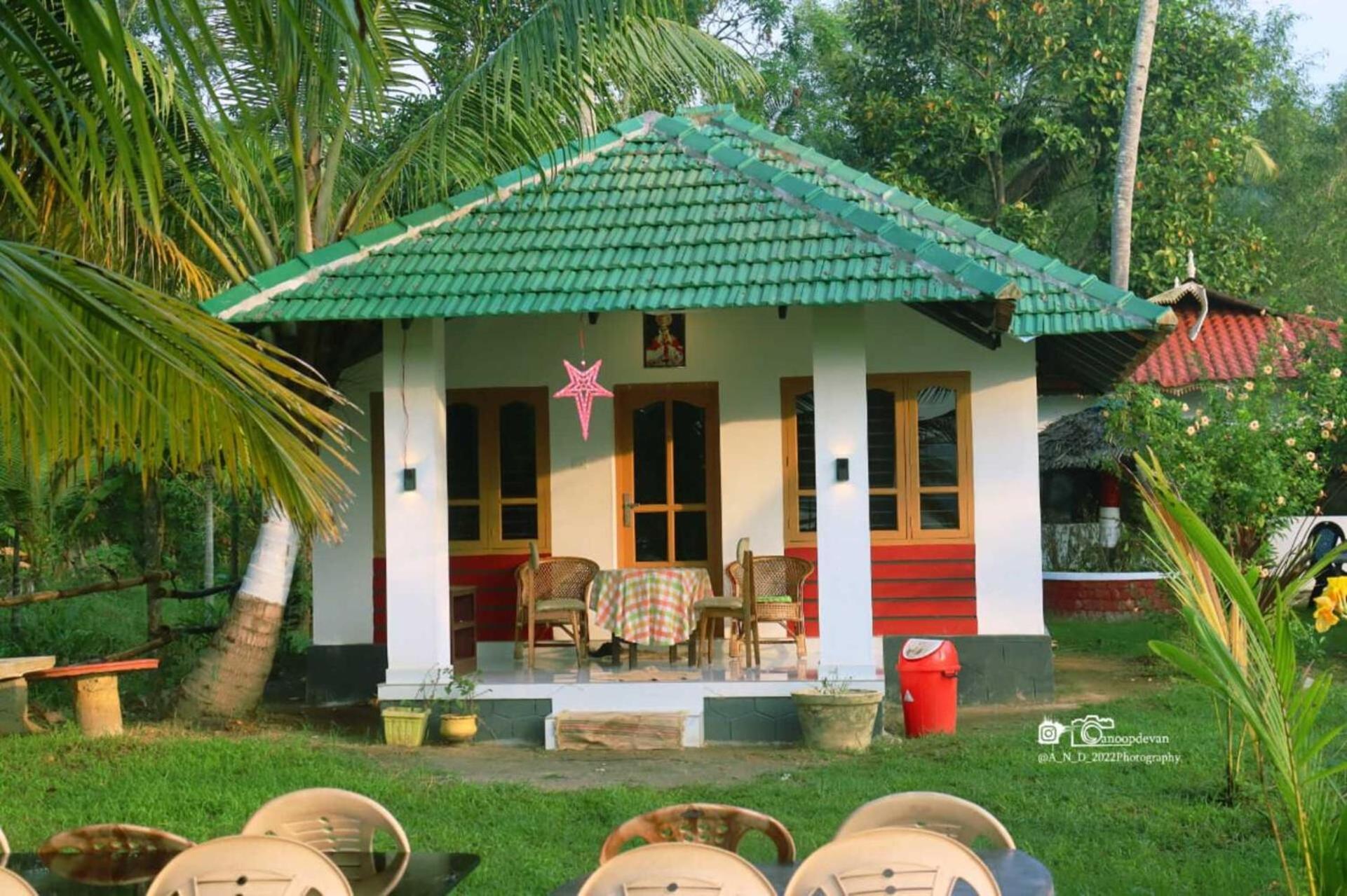 Lake Homes วาร์คาลา ภายนอก รูปภาพ