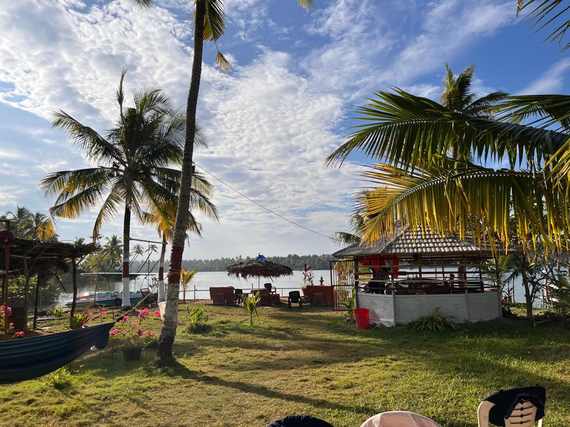 Lake Homes วาร์คาลา ภายนอก รูปภาพ